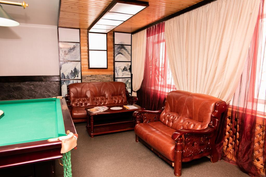 Galirad Hotel Ustʼ-Kamenogorsk 部屋 写真