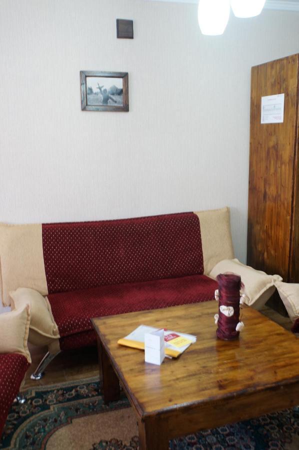 Galirad Hotel Ustʼ-Kamenogorsk 部屋 写真