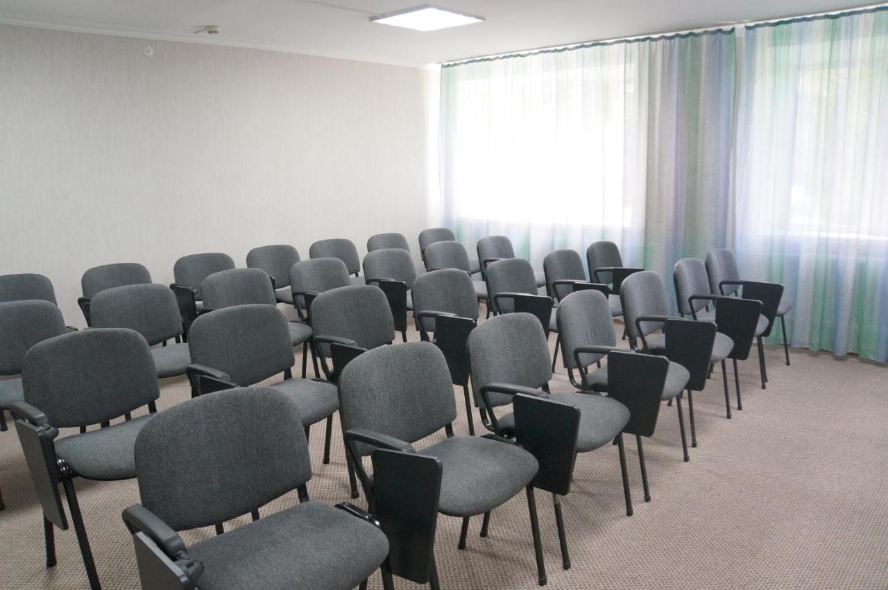 Galirad Hotel Ustʼ-Kamenogorsk エクステリア 写真