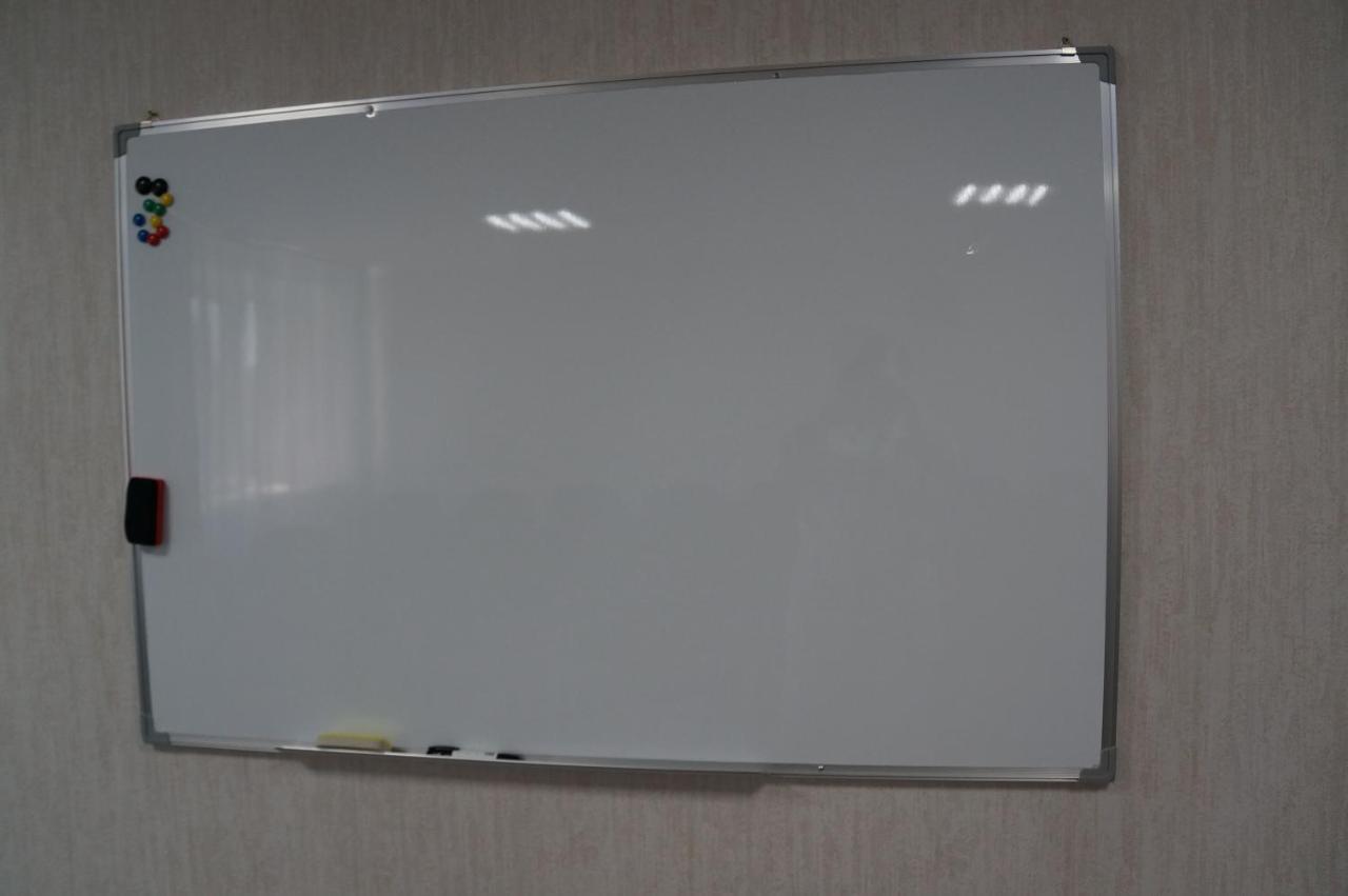 Galirad Hotel Ustʼ-Kamenogorsk エクステリア 写真